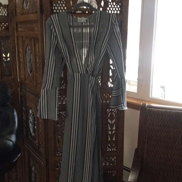 The room brand - Picture 1 of 1